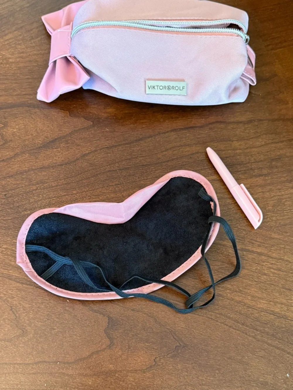 VIKTOR & ROLF Pink Travel Bag with Bow, Pen & Eye Mask from KLM